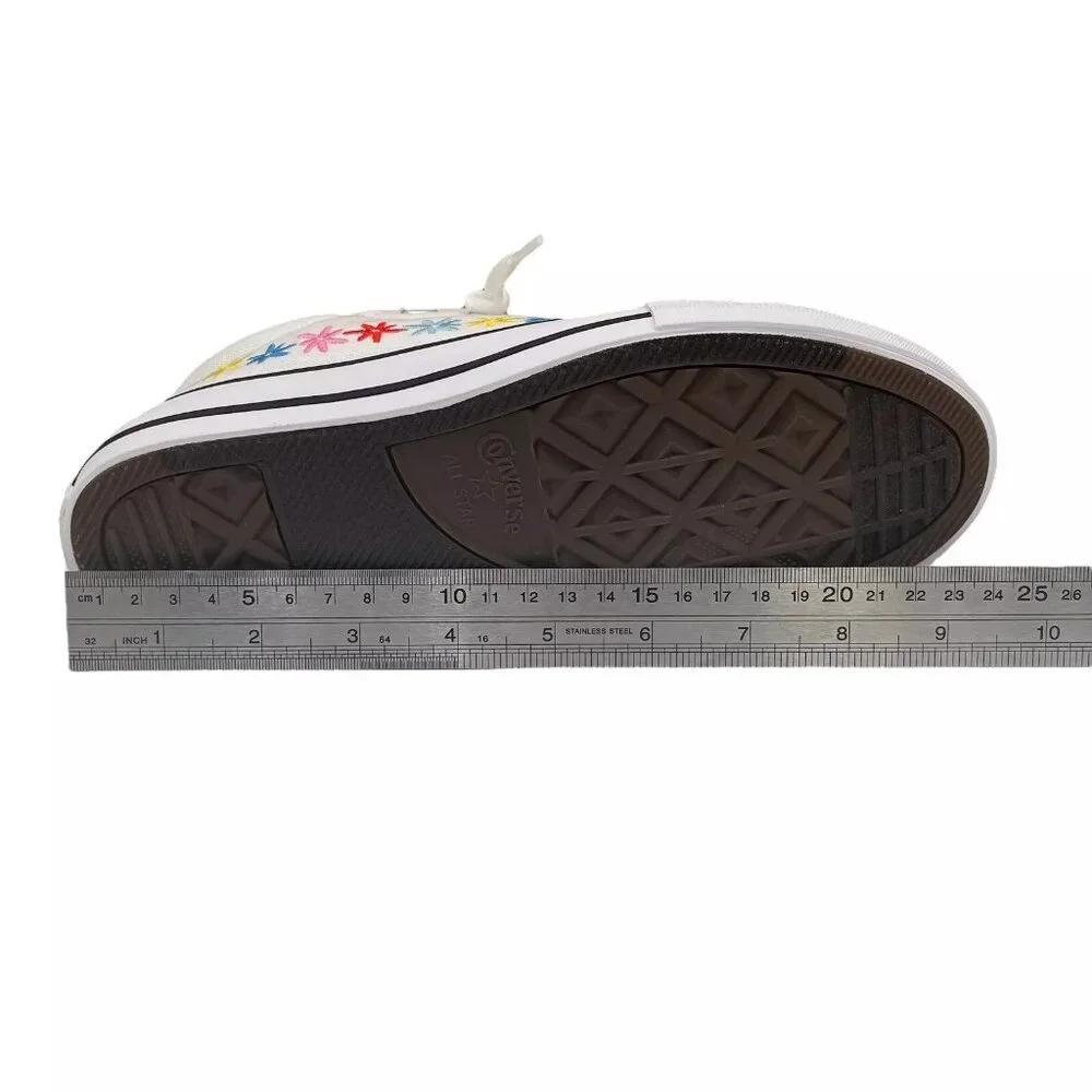 Converse Chuck Taylor AllStar Youth Girls Embroidered Slip-on Shoes Size 3 White